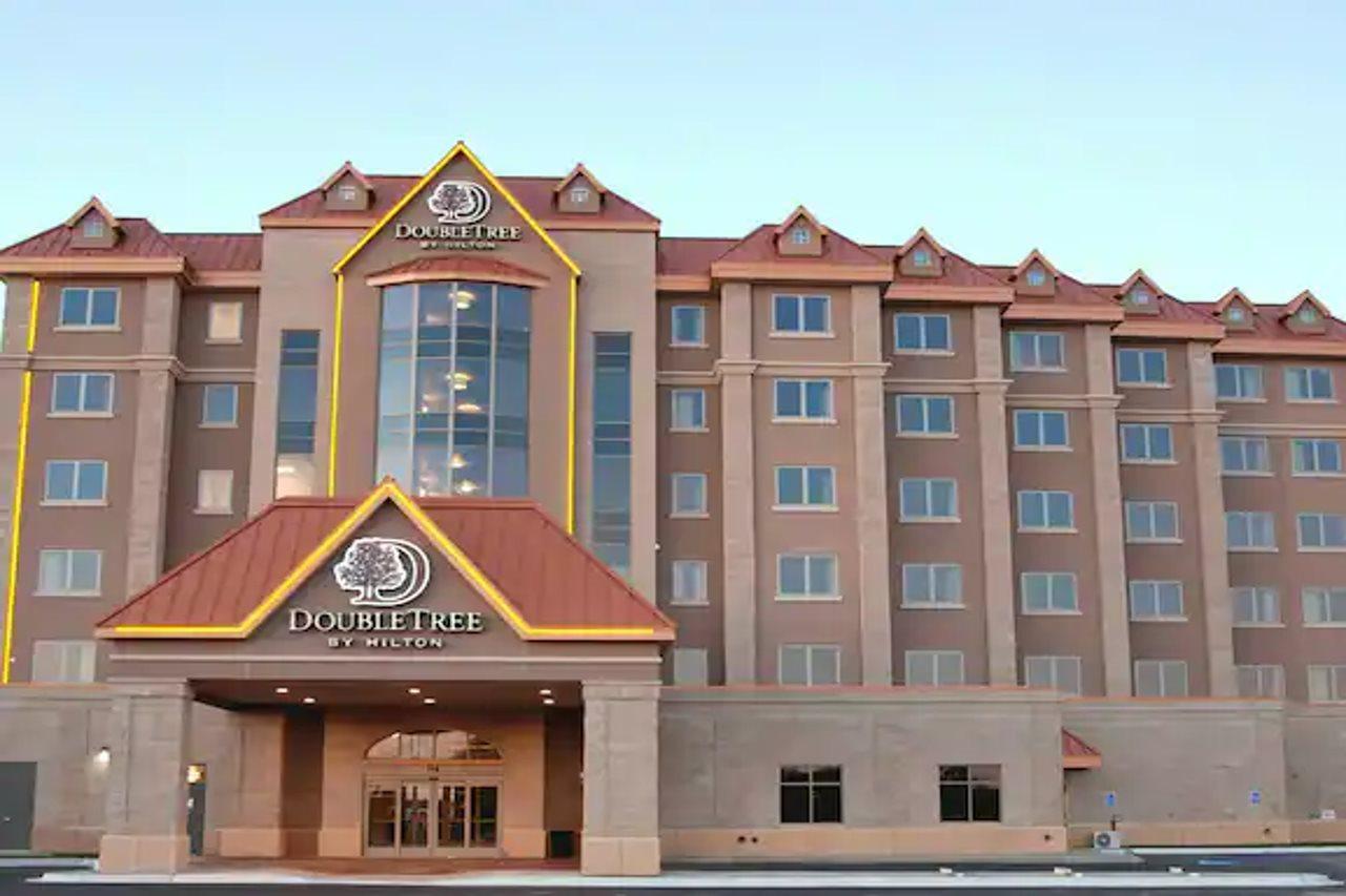 Отель Doubletree By Hilton Бемиджи Экстерьер фото